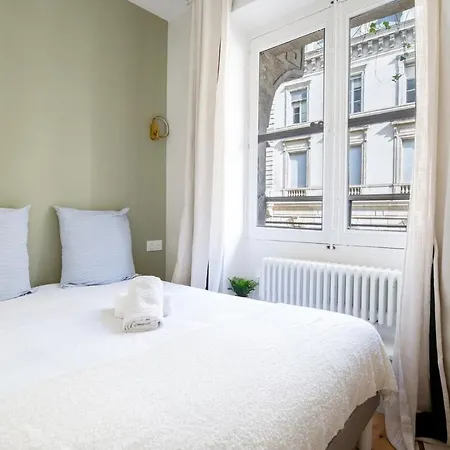 Apartment Tres Bel 4 Pers Grand Theatre